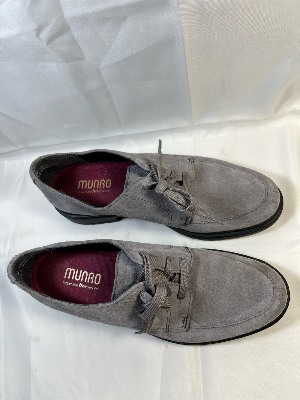 Munro Gray Suede Lace-Up Oxfords with Burgundy Insole